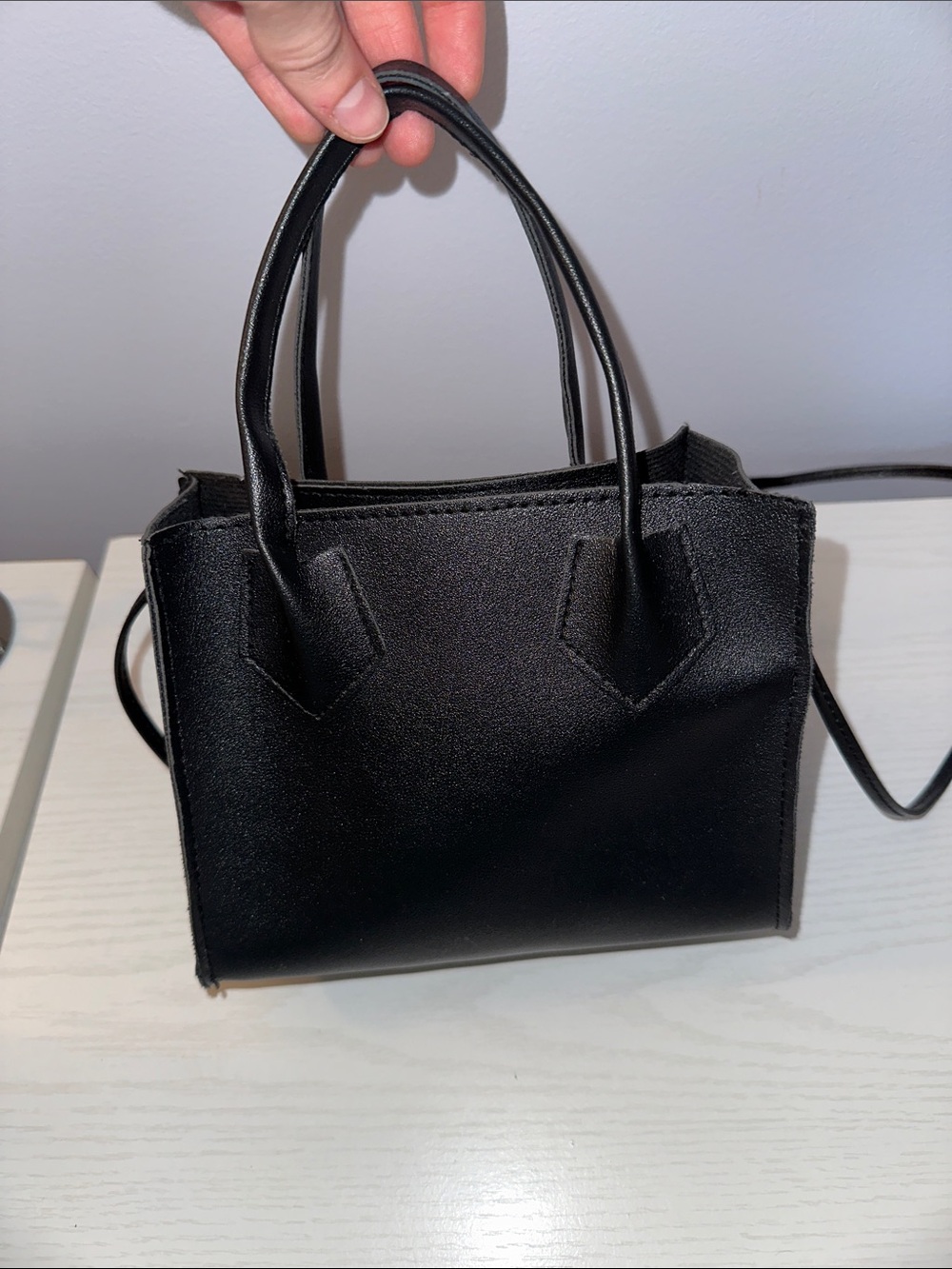 Classic Black Women's Satchel Tote - Sleek Everyday Bag